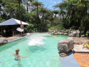 Maleny Accommodation Holiday House With Pool